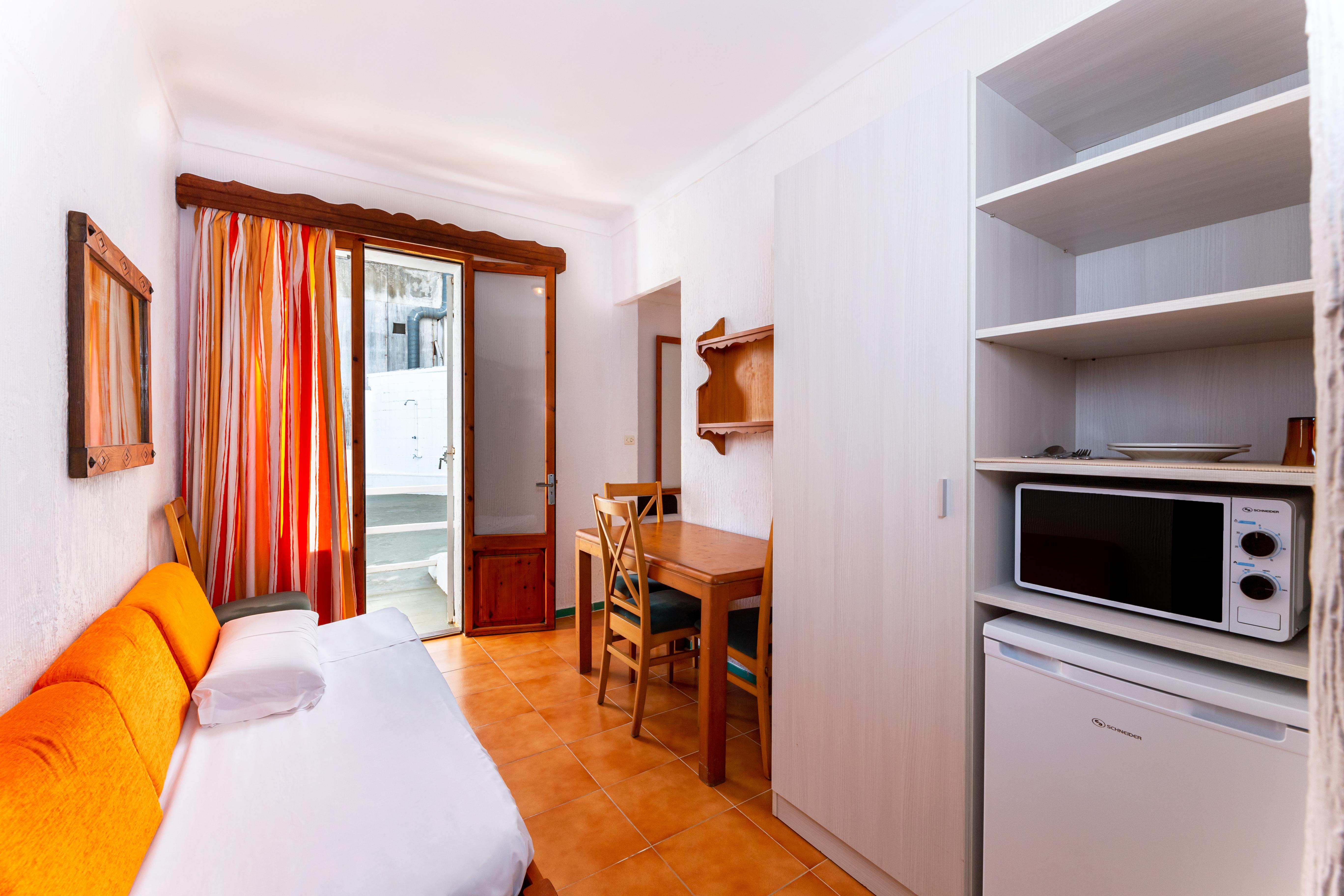 Hostal Residencia San Francisco Puerto Colom Kültér fotó