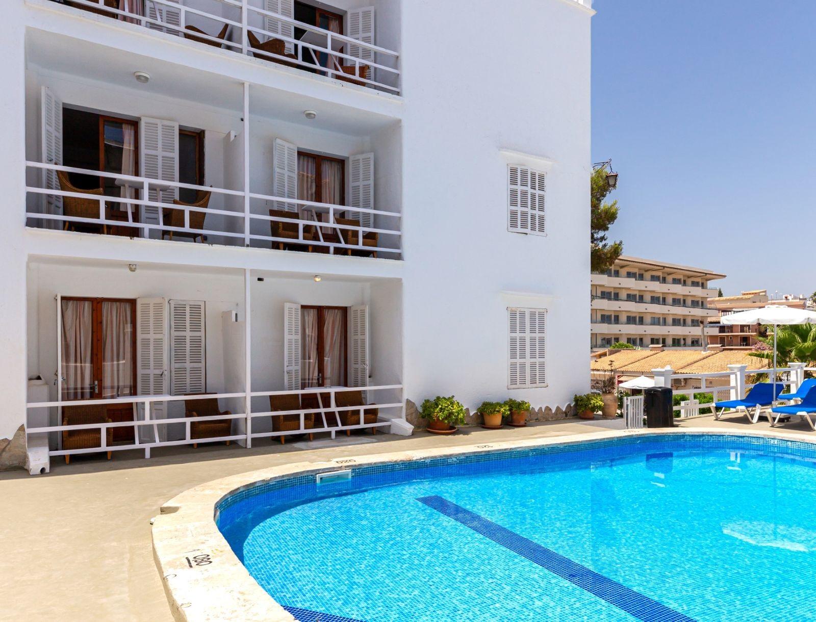 Hostal Residencia San Francisco Puerto Colom Kültér fotó